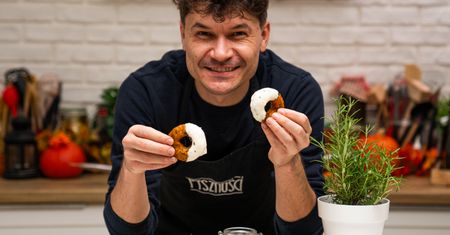 Wyglądają ja mini donuty, ale to tylko pozory. Genialne krążki skrywają pyszną niespodziankę