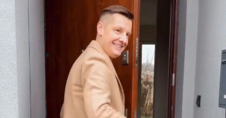 Odebrał klucze od dewelopera. Tak wygląda jego nowy dom