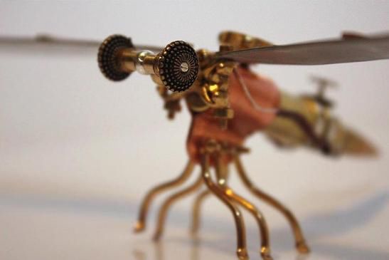 Steampunkowe insekty zrobione z... naboi! 9