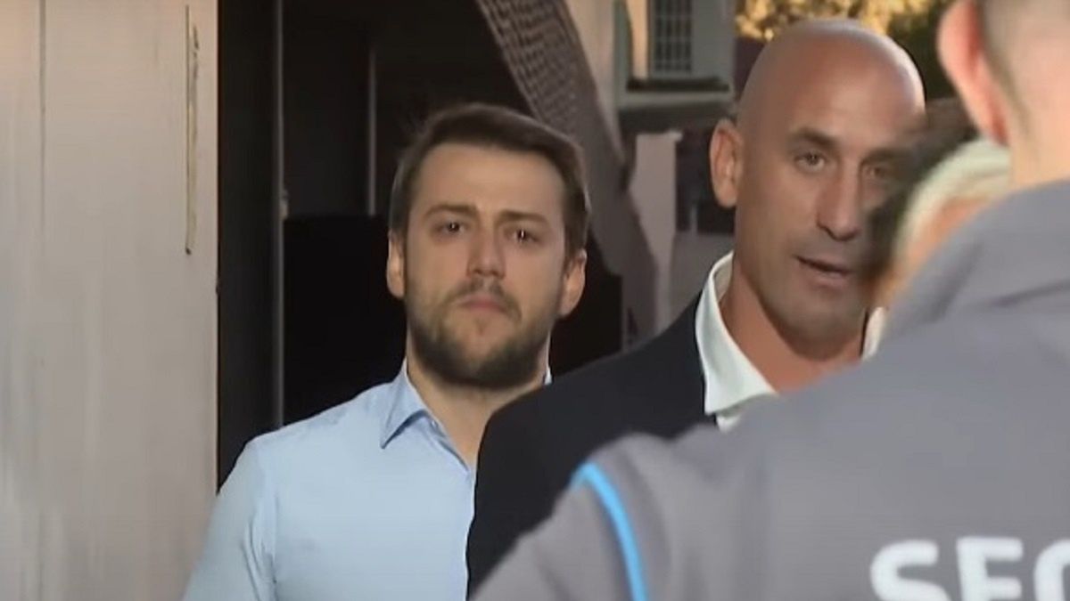 Luis Rubiales jest krytykowany w Hiszpanii
