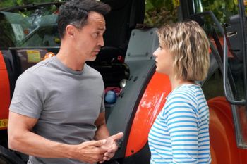 "Barwy szczęścia", odcinek 3298. Janka dalej miesza w życiu Mariusza