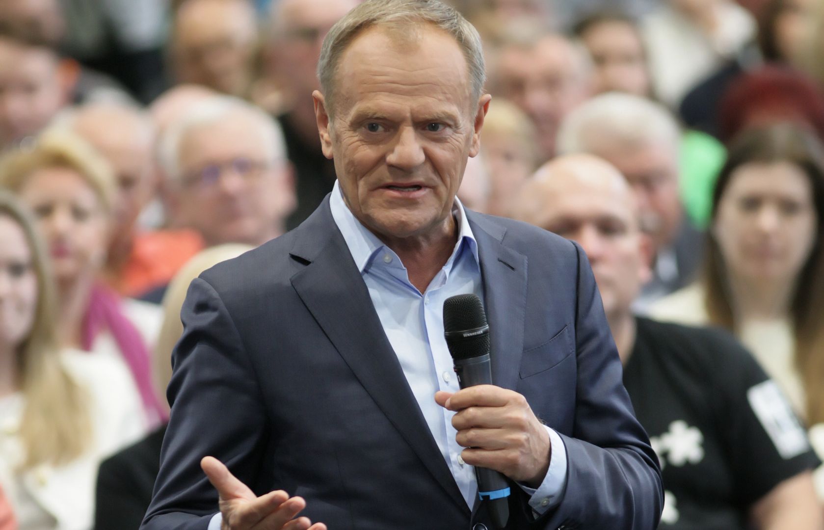 Donald Tusk złożył obietnicę. Chodzi o 500 plus