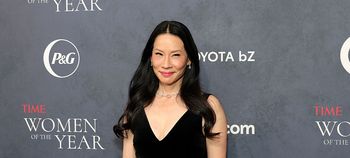 Ta kreacja robi wrażenie. Tak ubrała się na najgłośniejszą premierę roku