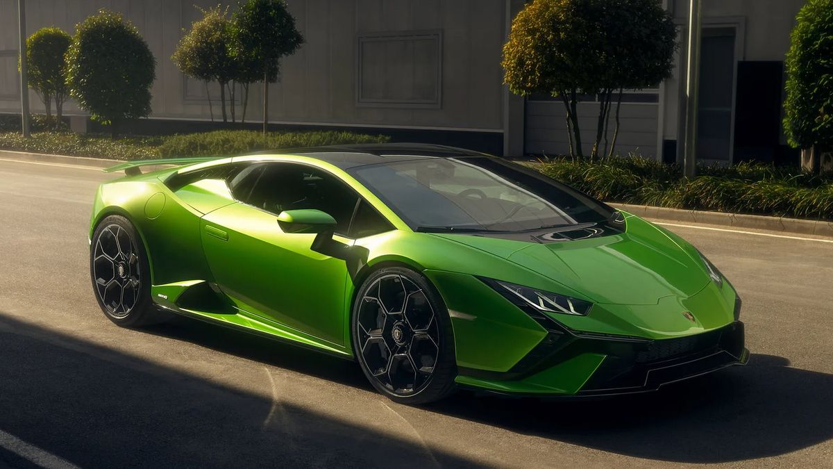 Supersamochód został oszpecony w ramach dziecinnego wyzwania