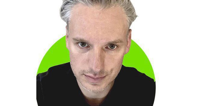 Dominik Łabuzek na czele kreacji w Heads Advertising