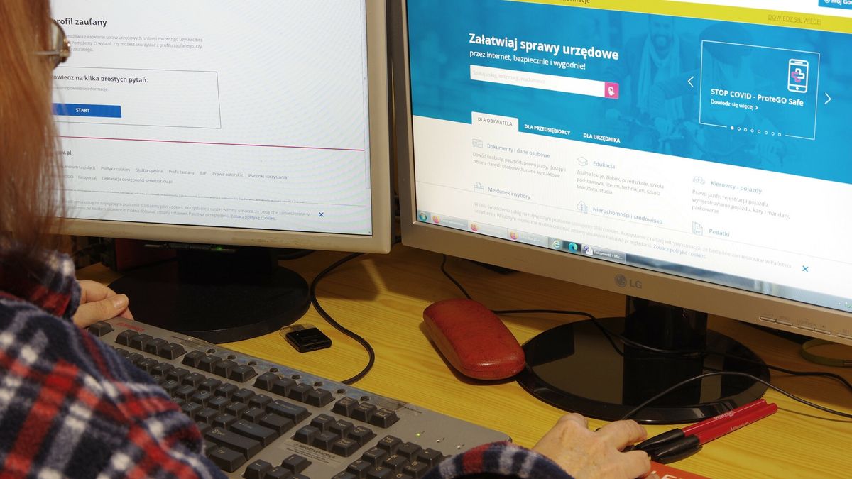 Resort cyfryzacji wydał komunikat ws. ważności profili zaufanych