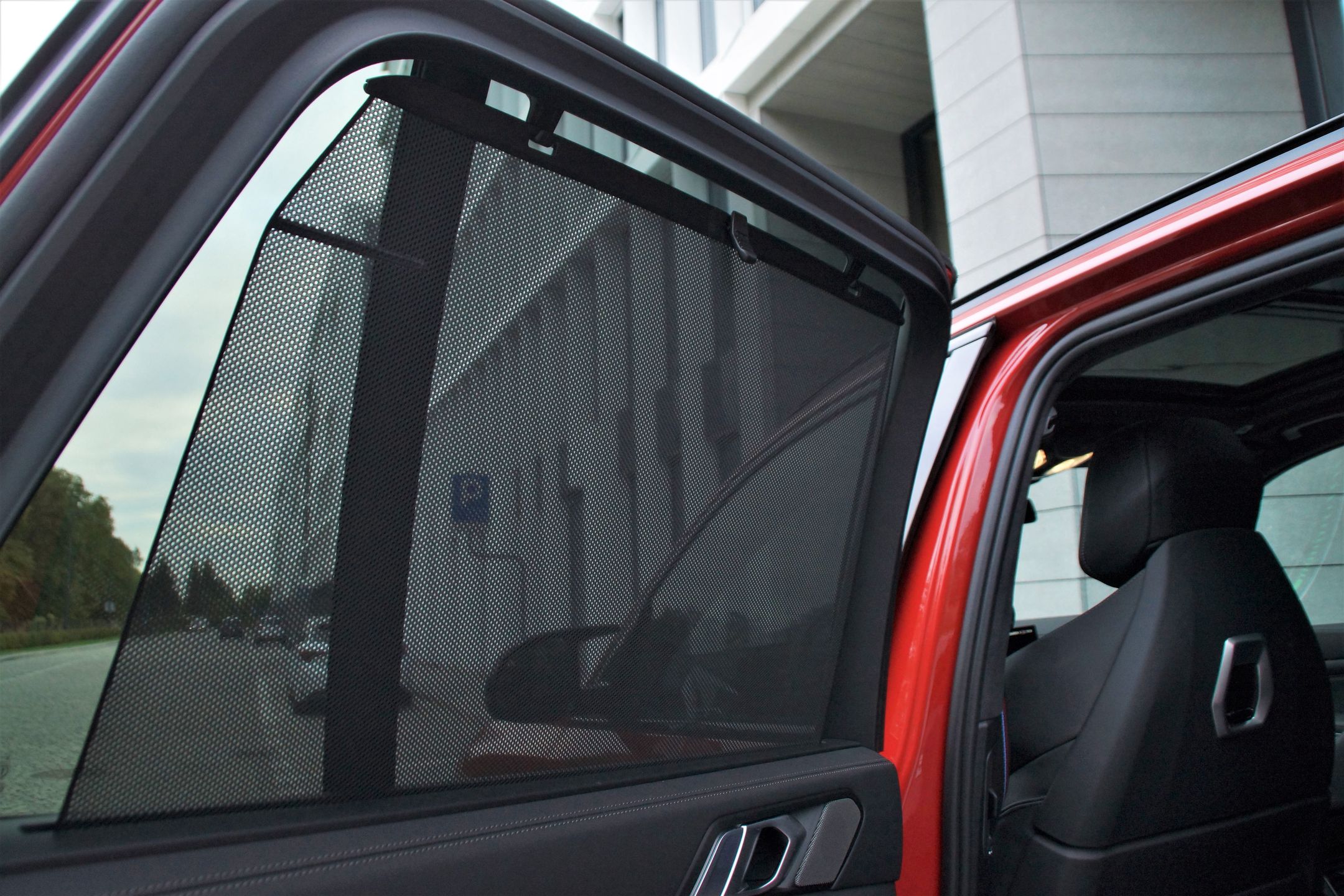 BMW X5 M60i