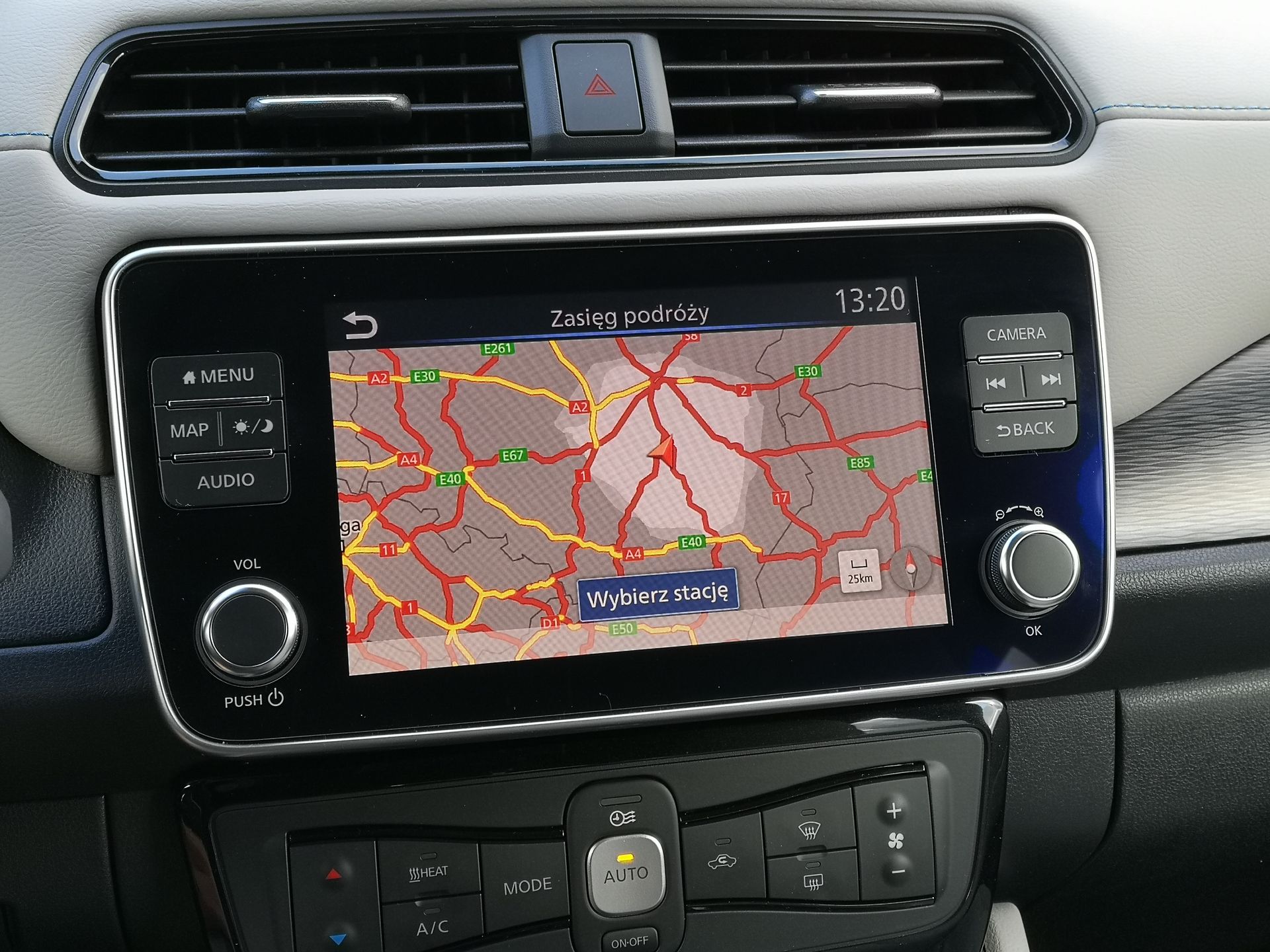Nissan Leaf e+: Systemy wsparcia kierowcy, zarządzania energią oraz audio Bose 27