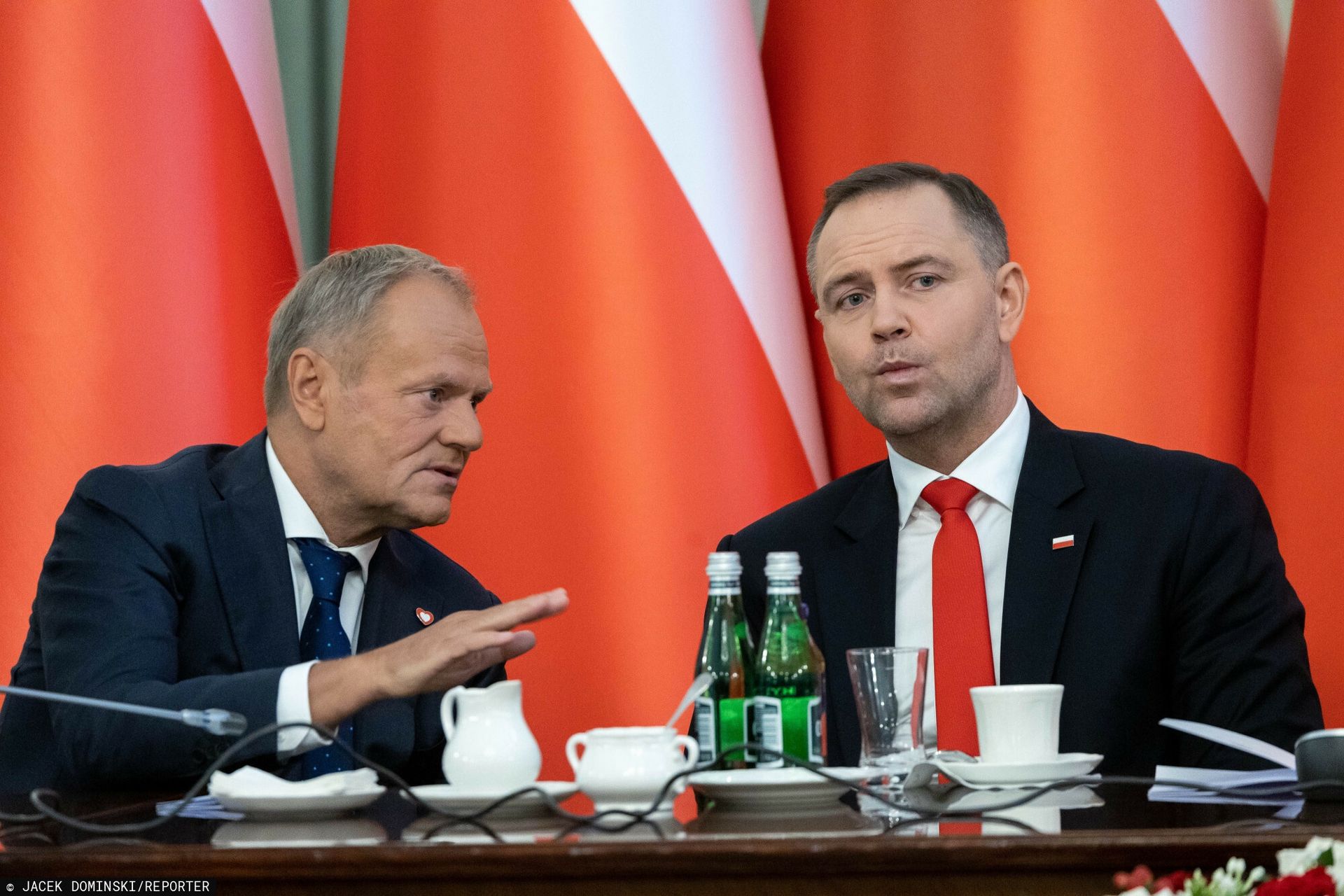 Propaganda na użytek Pałacu: KO zmienia zdanie ws. spotkania z Nawrockim