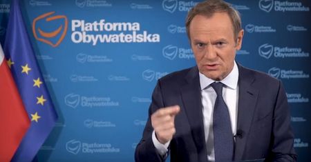 Tusk wściekły na Morawieckiego. "Ludzie nie przeżyją takich podwyżek"