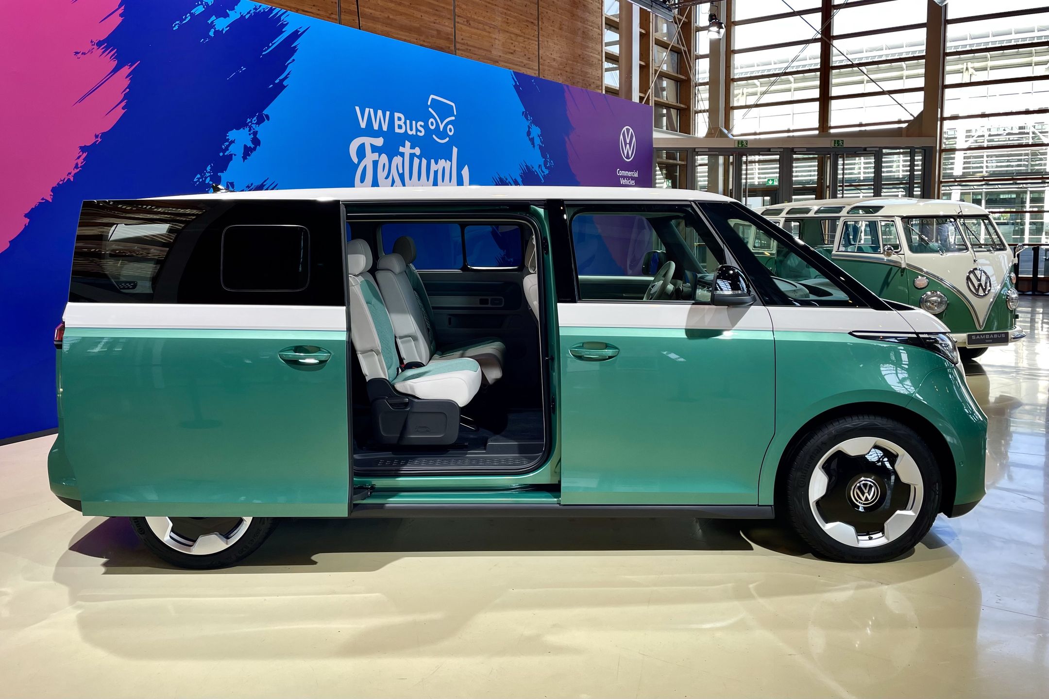 Volkswagen ID. Buzz LWB