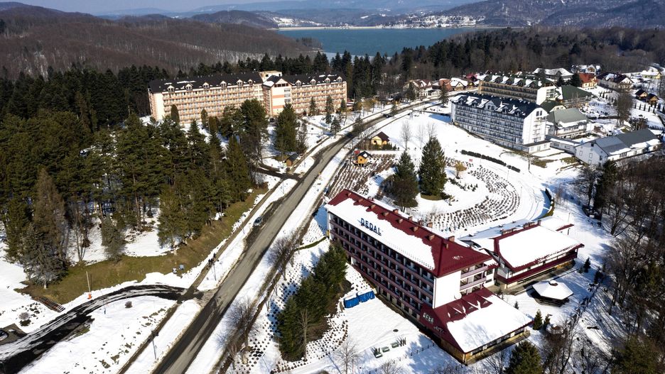Uzdrowiska znów otwarte. Trzeba spełnić jeden warunek. Na zdjęciu: Sanatorium "Dedal" w Polańczyku
