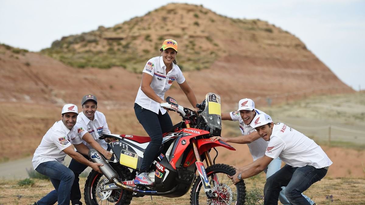 Honda po zwycięstwo w Dakarze 1