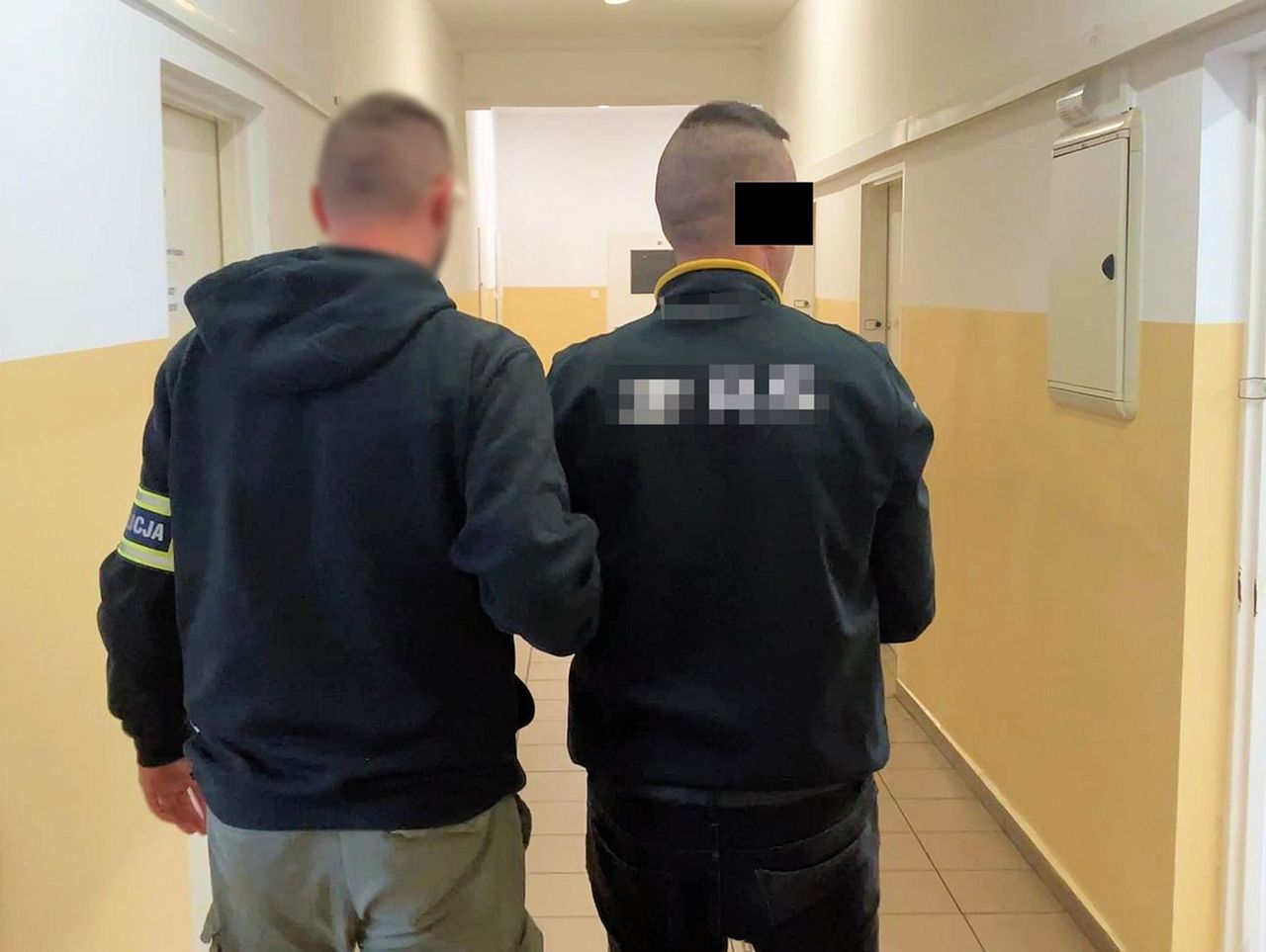 Toruń: Zatrzymali dilera i pojechali zamiast niego na umówione spotkanie. Dwaj mężczyźni trafili do aresztu