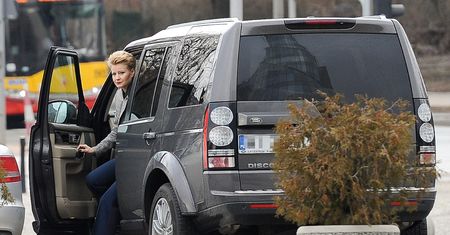 45-letnia Kożuchowska z czerwonymi ustami! Dodała sobie lat?  (ZDJĘCIA)