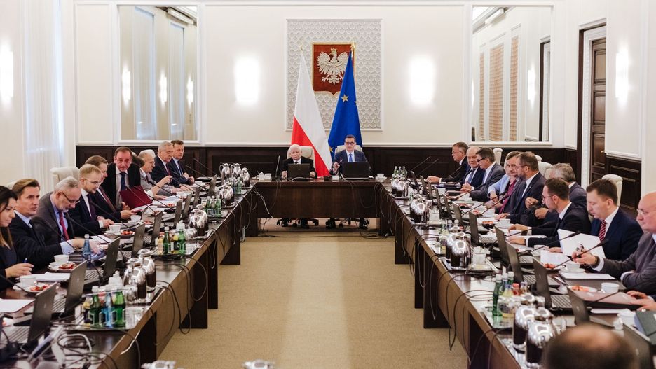 Nowy sondaż. Złe wieści dla Mateusza Morawieckiego