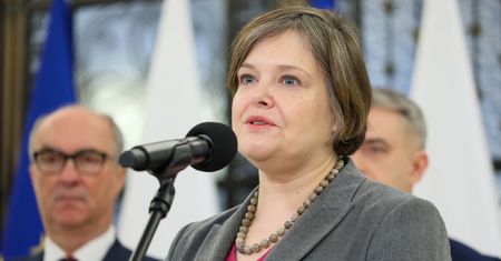 "Walczę z Dniem Chłopaka". Burza po słowach wiceminister