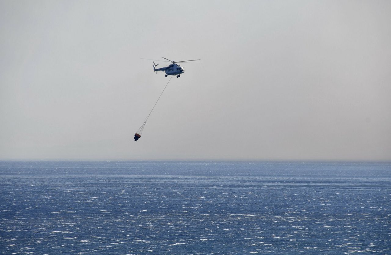 Grecja. Helikopter runął do morza. Dwie osoby nie żyją