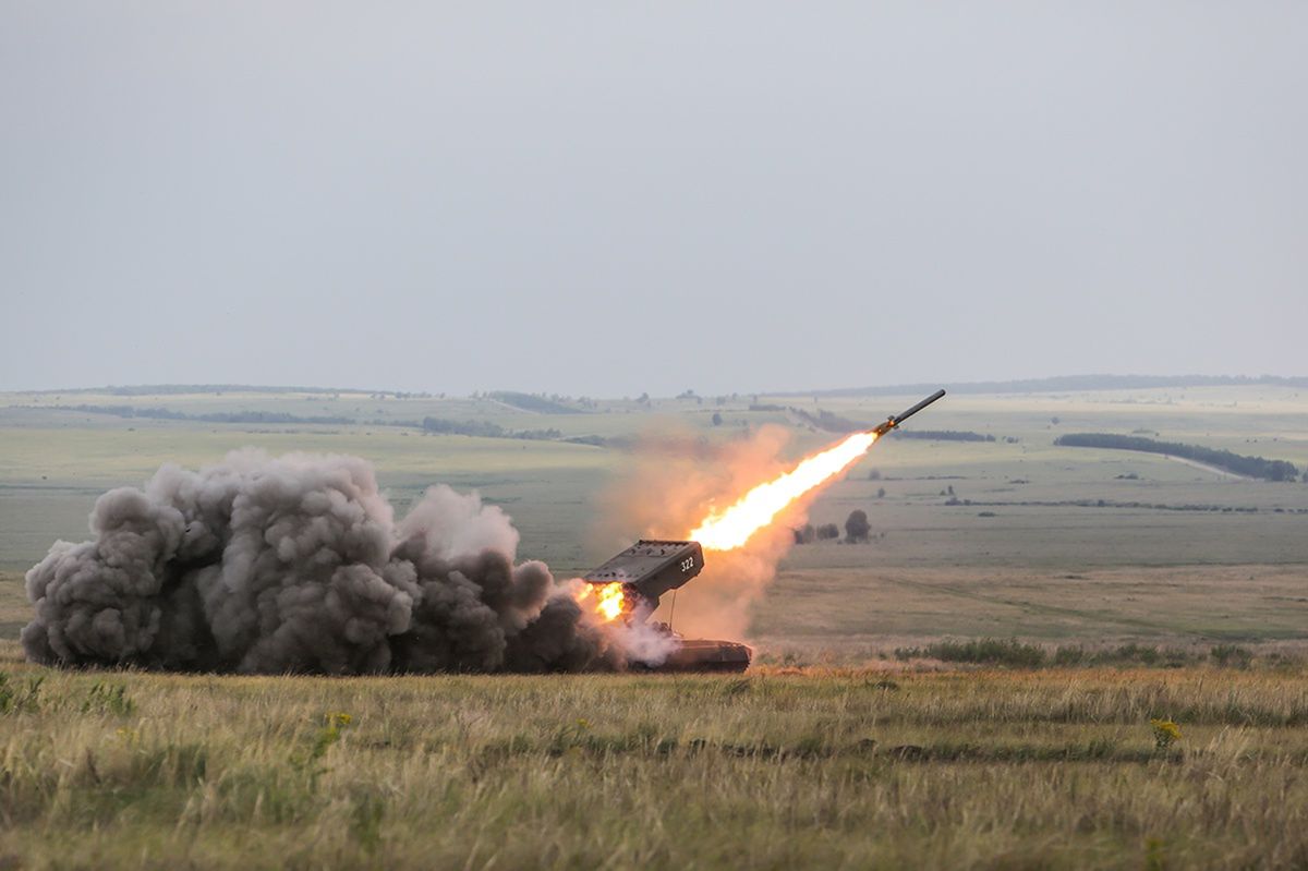Russians suffer valuable loss as thermobaric missile launcher turns people into vapor