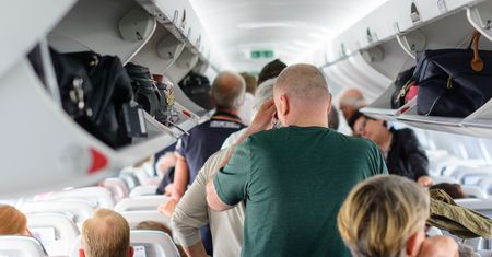 Stewardesa zdradza całą prawdę. Najgorszym typem pasażerów wcale nie są celebryci