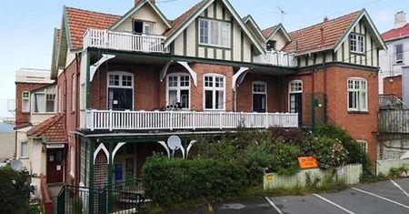 Wynajęli pokój w hostelu. "To było po prostu obrzydliwe"
