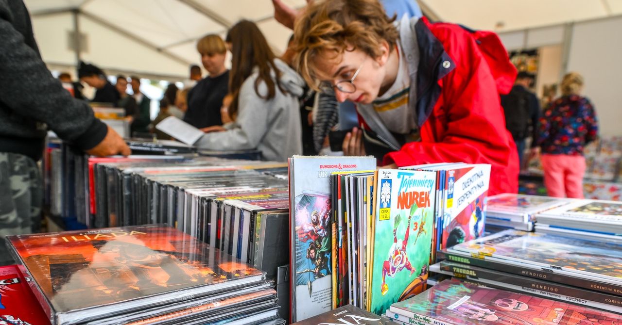 Lublin: Lubelskie Targi Książki. Literackie okazje na święta. Nie możesz ich przegapić