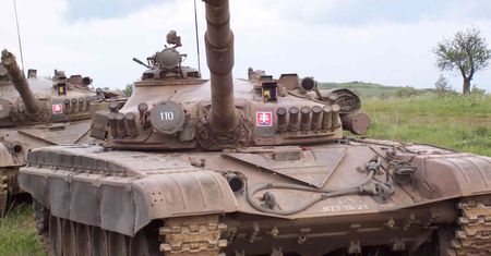 Słowacja gotowa do przekazania 30 czołgów T-72. Stawia jeden warunek