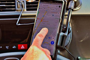 PhoneAuto przywraca Androida Auto w telefonie. Beta na GitHubie