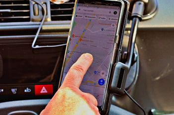 PhoneAuto przywraca Androida Auto w telefonie. Beta na GitHubie