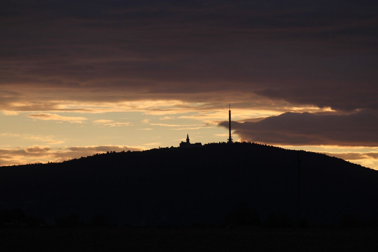 Świętokrzyskie: Mrok puszczy, czar wiedźm. Poznaj legendy województwa