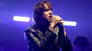 Zaskoczył wszystkich. Uderzył w Trumpa na oczach tysięcy widzów