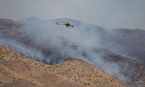 Ogromny pożar w Nevadzie. Tysiące ludzi uciekają przed "Hawk Fire"