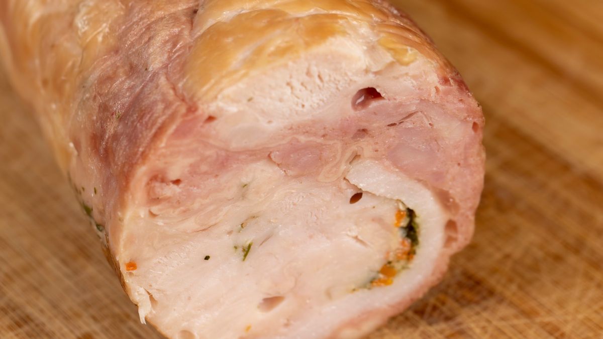 Jak zrobić domową wędlinę z kurczaka?
