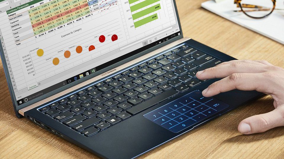 Asus przedstawia nowy laptop z serii ZenBook