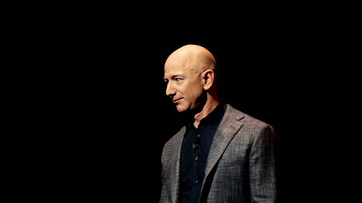 Za najbogatszego człowieka globu uchodzi teraz Jeff Bezos