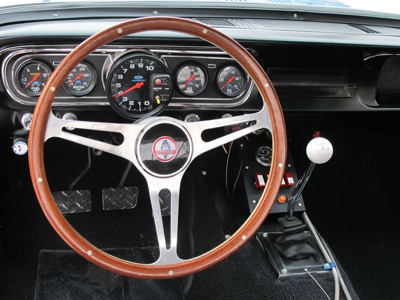 Ford Mustang I: ewolucja od malca po Bossa [galeria zdjęć] 27