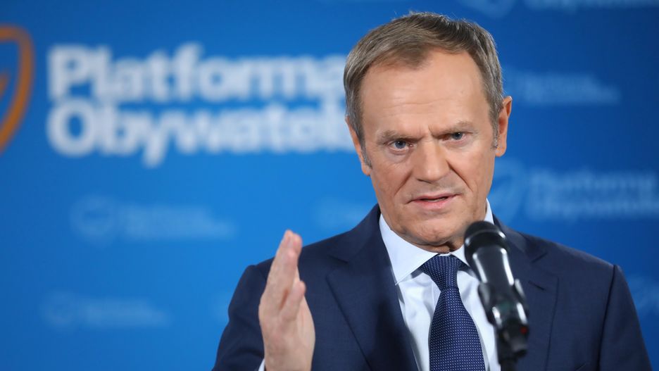 Wypadek Beaty Szydło. Tusk: Winę zrzucili na ofiarę