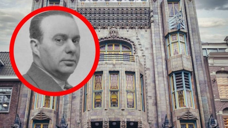 Fasada kina Tuschinski Theater w centrum Amsterdamu