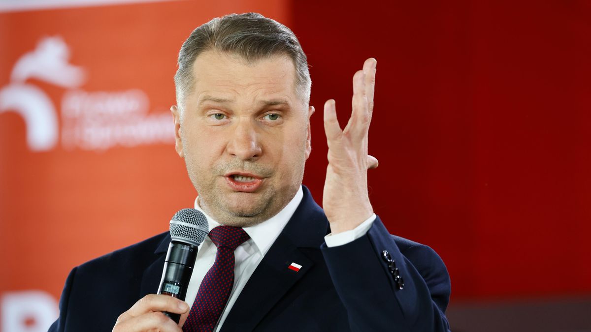 Przemysław Czarnek
Konin, 11.04.2026. Wiceprezes PiS Przemysław Czarnek przemawia podczas spotkania z mieszkańcami w Akademii Nauk Stosowanych w Koninie. (tw/zkoc) PAP/Tomasz Wojtasik
Tomasz Wojtasik
PiS, polityk, polityka, spotkanie, Wiceprezes PiS, wizyta