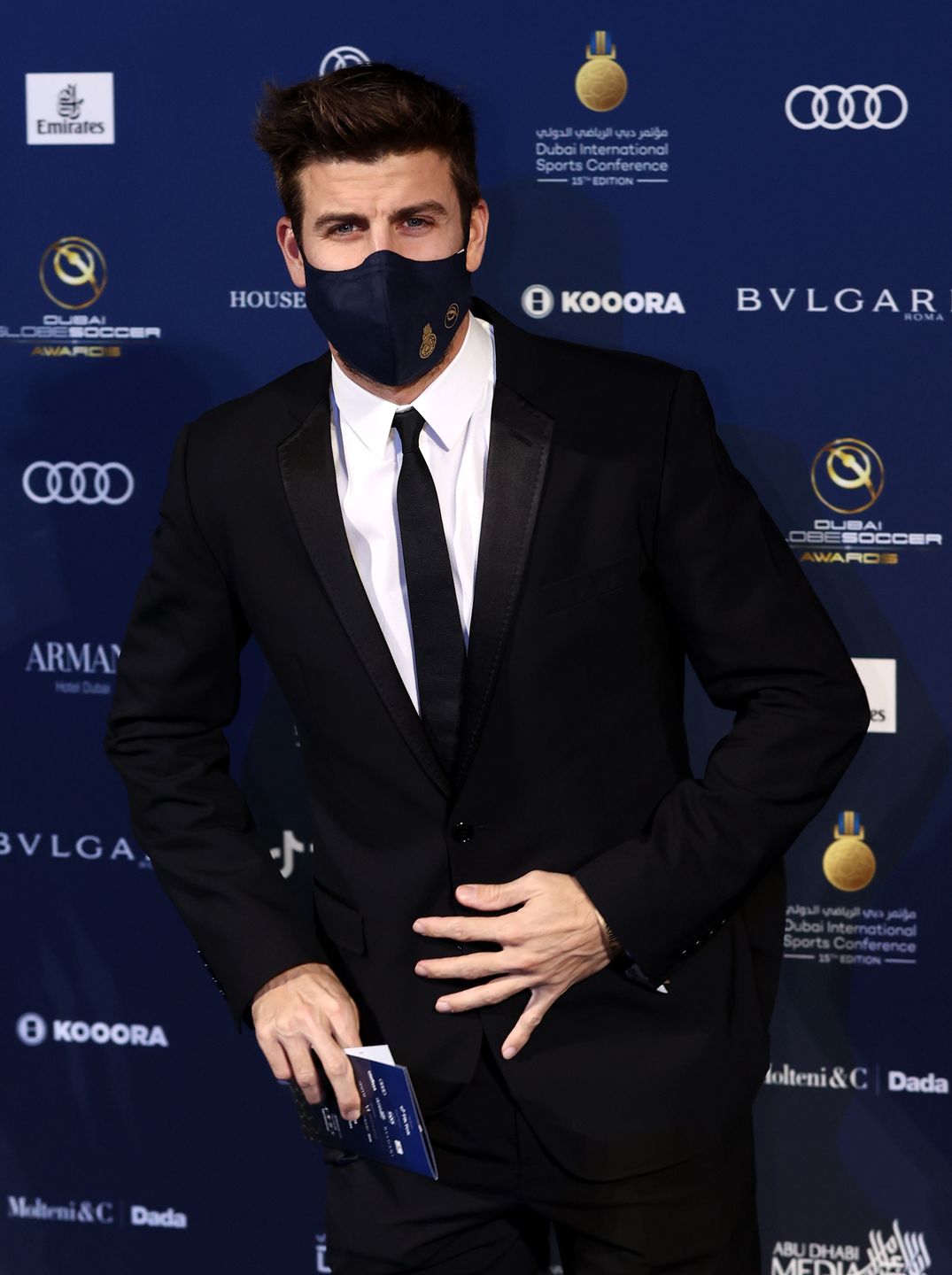 Gerard Pique na Globe Soccer Awards