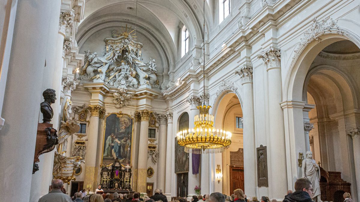 Kościół pokazał statystyki dotycząc religijności Polaków