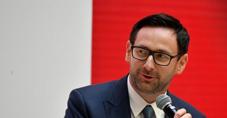 Majątek Obajtka. "Wyborcza" prześwietla zakup apartamentu