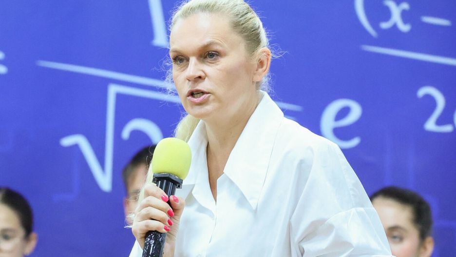 Barbara Nowacka jest po spotkaniu z uczniami. Chcą testów psychologicznych nauczycieli