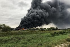 Konstancin-Jeziorna. Pożar magazynu. Ogromne kłęby dymu