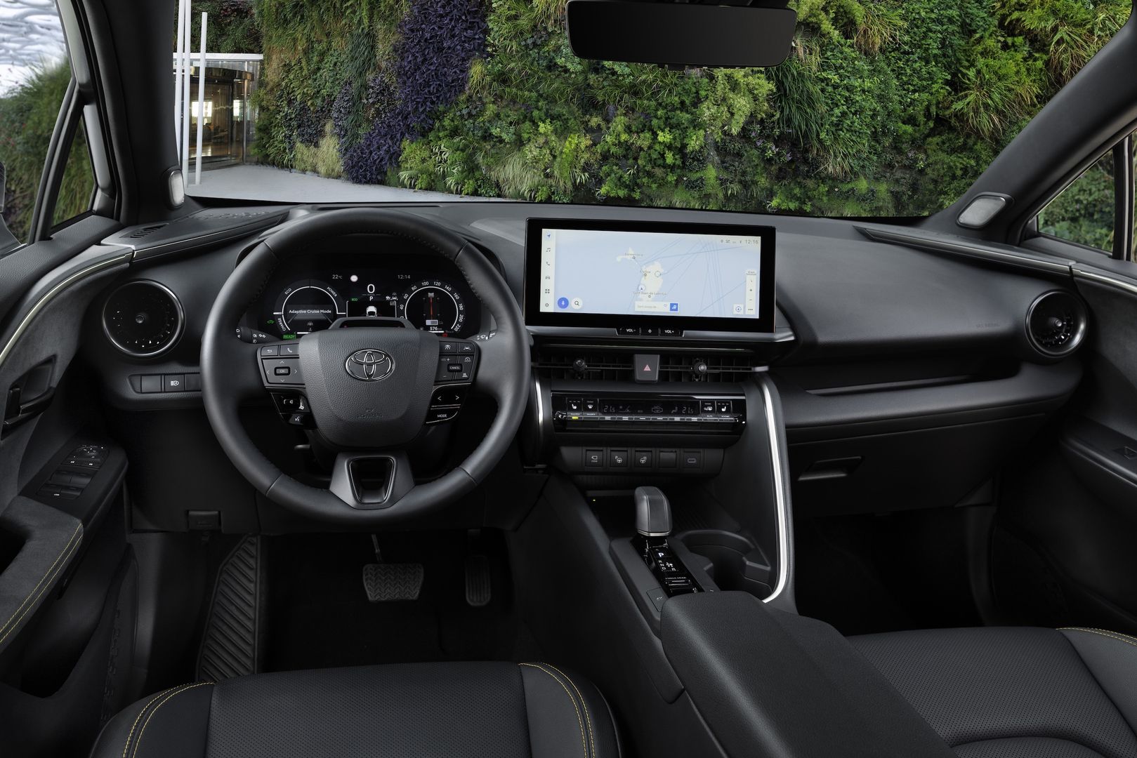 Toyota C-HR (2024)