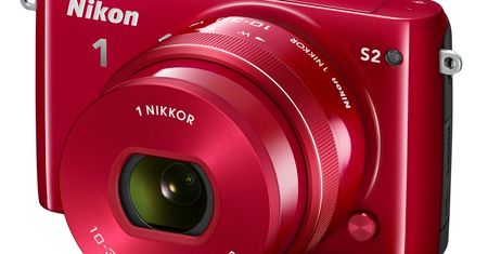 Nikon 1 S2 – bezlusterkowy maluch z dopalaczem do 20 kl./s