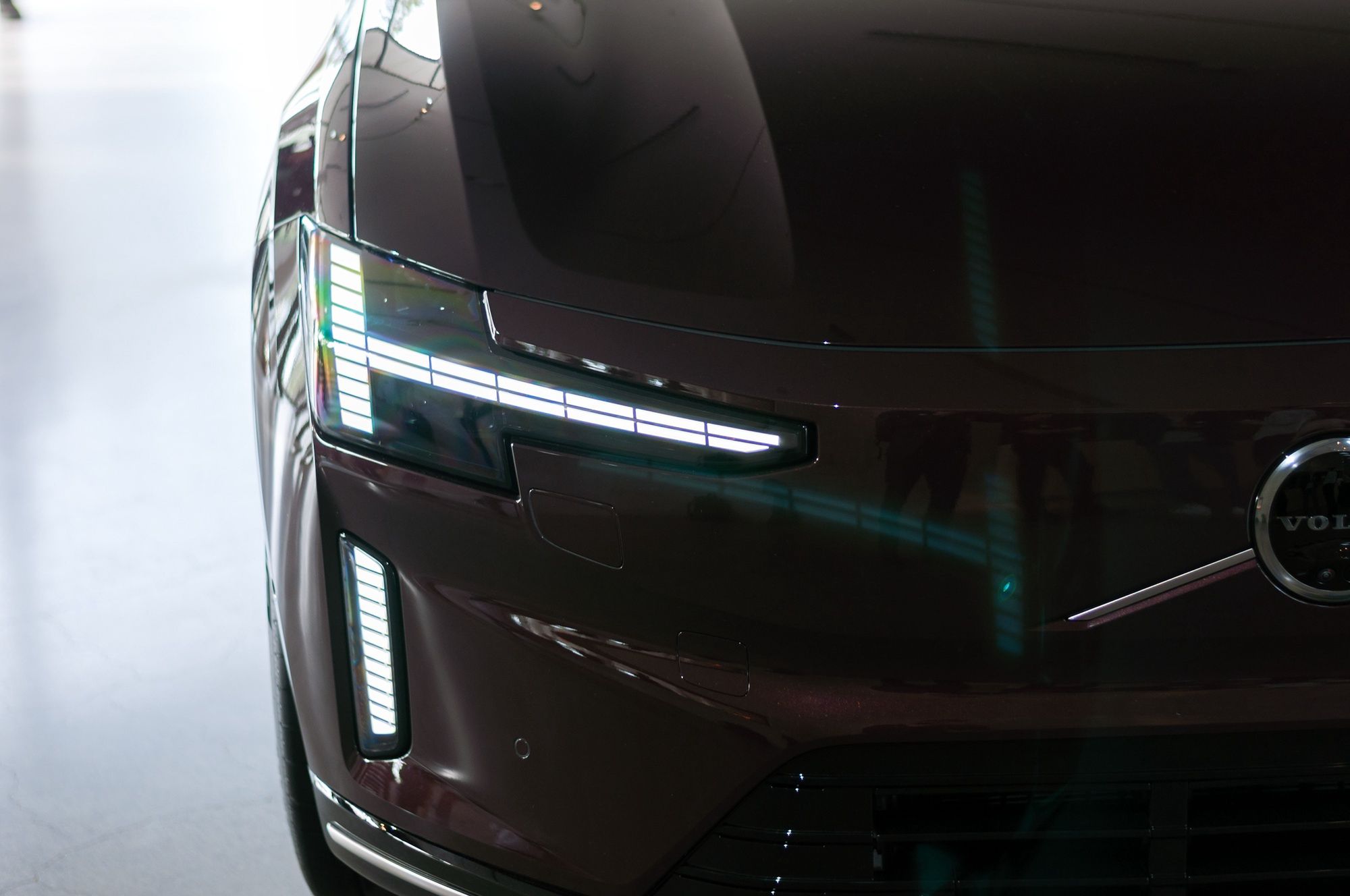 Volvo ES90 (2025)