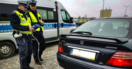 Nowe zasady w strefach czystego transportu z podpisem prezydenta. Posłowie chcą więcej
