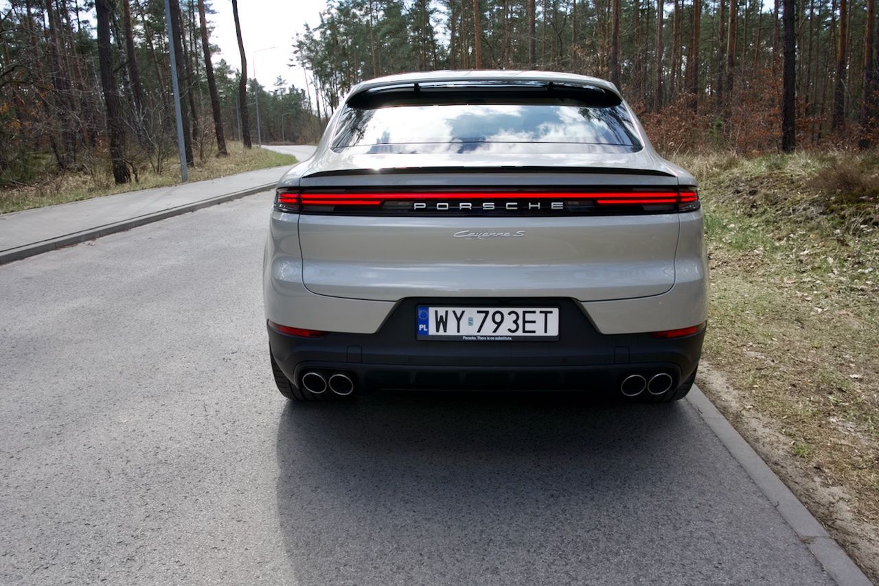 Porsche Cayenne S Coupe