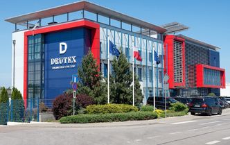 Drutex w nowych rękach. Kim jest Kamila Gierszewska?